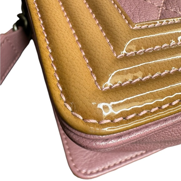 Chanel Boy Bag - Picture 6 of 15